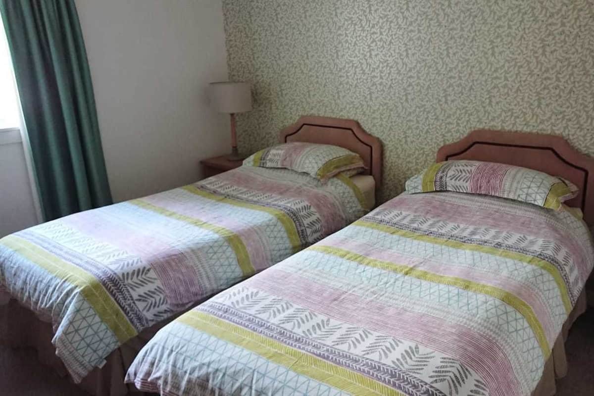 Apartment | 2 bedrooms, individually decorated, individually furnished