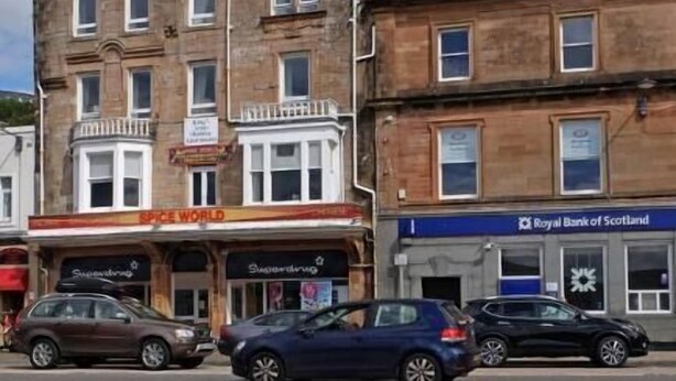 Exterior - Kings Arms Holiday Apartments (Oban)