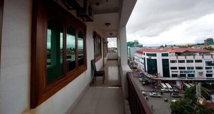 Wei Si Deng Hotel and Restaurant