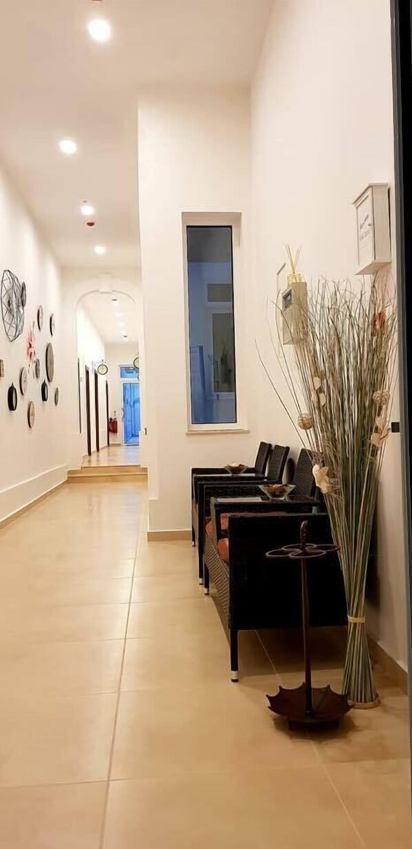 Hallway - O' Clock Bed and Breakfast (Sliema)