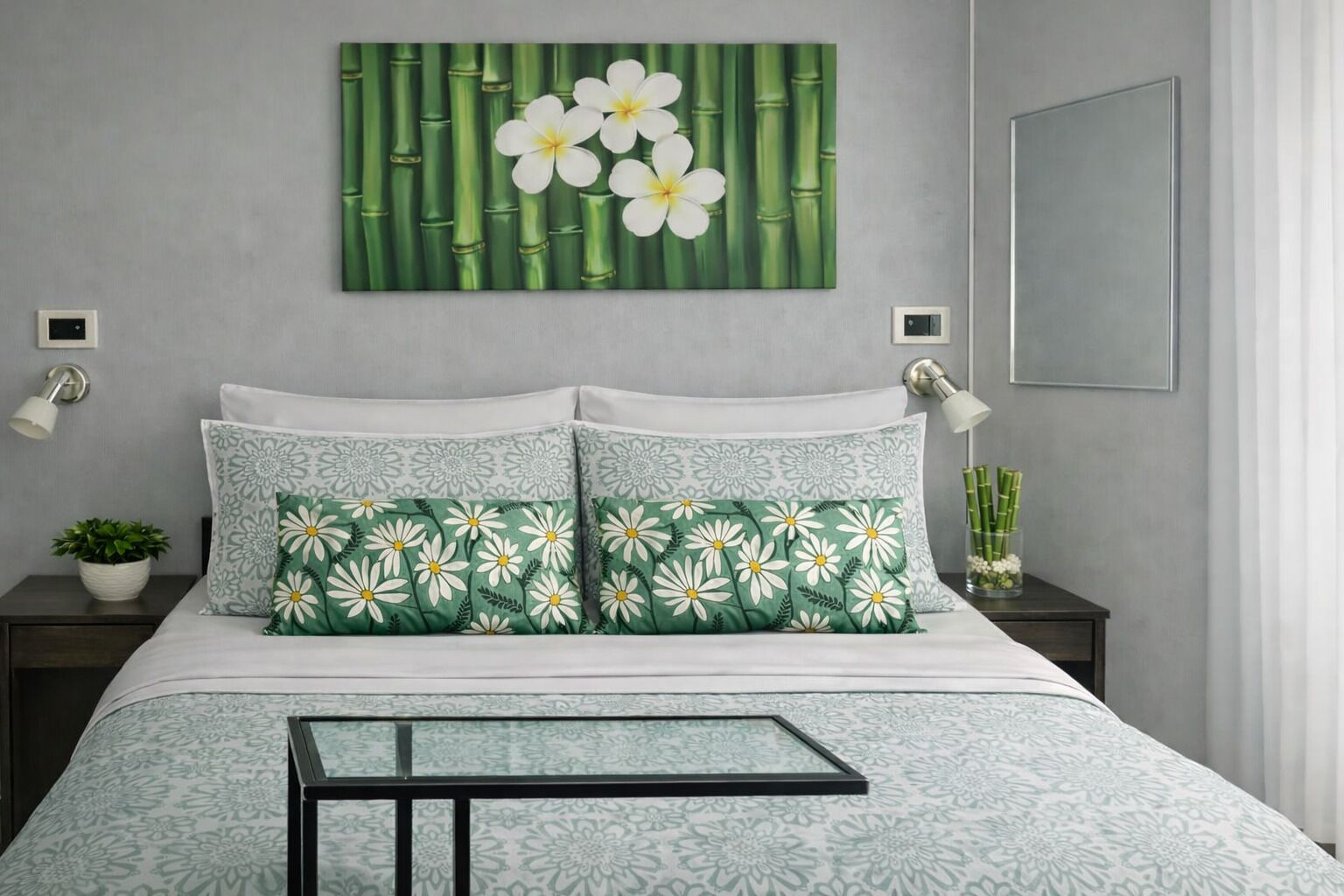 Une chambre à coucher avec un lit, deux tables de chevet, une lampe fixée au mur, un tableau encadré et une plante en pot.