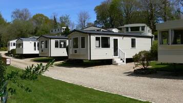 ベビーベッド、WiFi (無料)