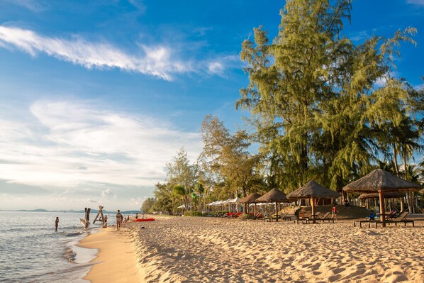 Beach/ocean view - Thuy Nga Hotel Phu Quoc (Phu Quoc)