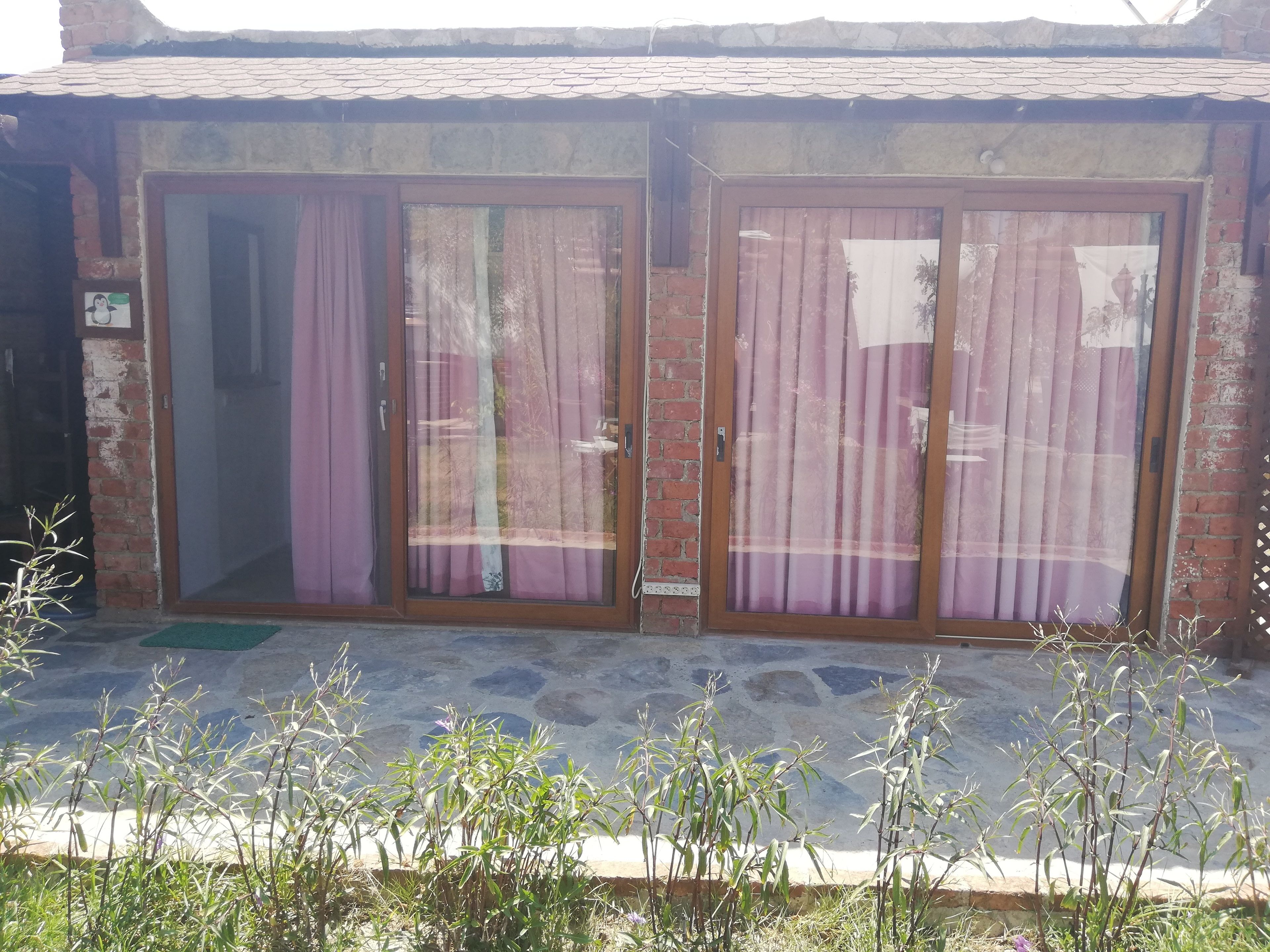 egyptian cotton sheets, premium bedding, minibar, individually decorated