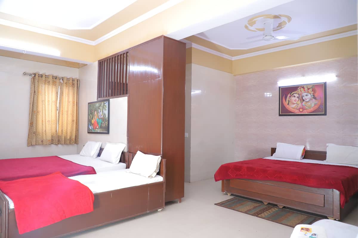 1 bedroom, iron/ironing board, rollaway beds, free WiFi
