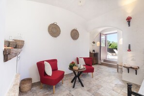 Rom – superior (Foggia) | Safe på rommet, wi-fi (inkludert) og sengetøy