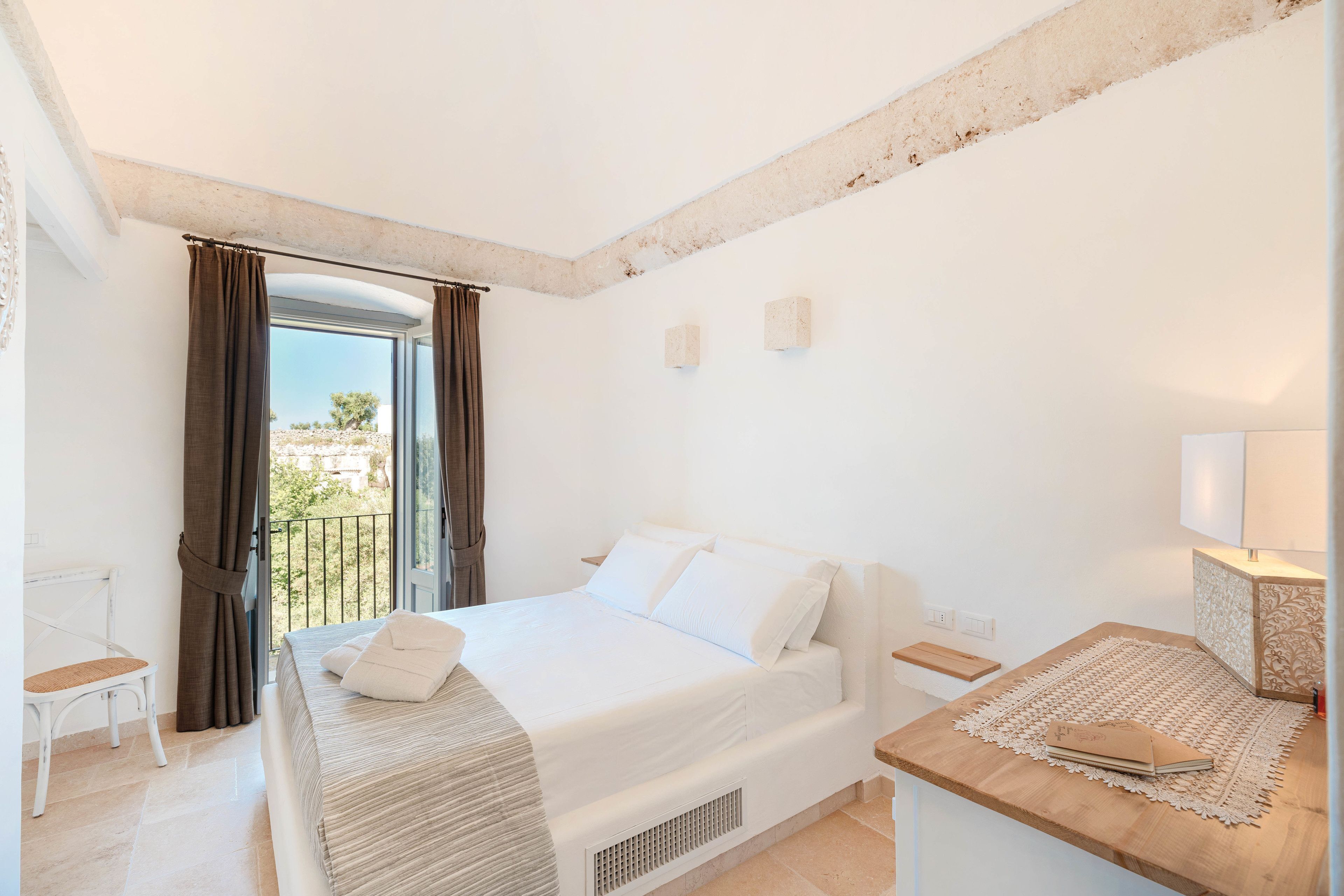 Coffres-forts dans les chambres, Wi-Fi gratuit, draps fournis