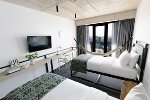 Standard Twin Room (Sweet Twin) | Premium bedding, minibar, individually decorated, individually furnished - Hotel Kartuli (Batumi)
