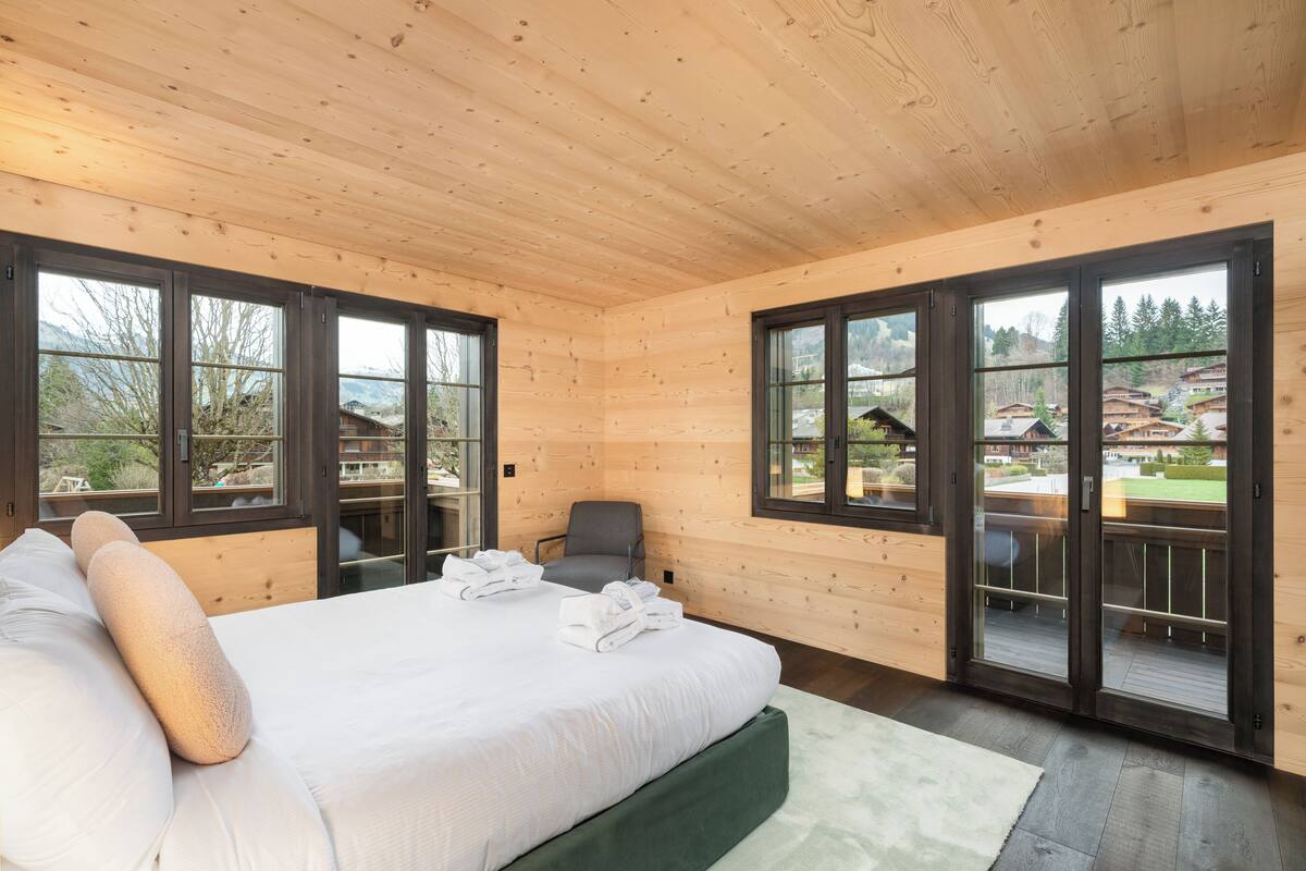 3 habitaciones, escritorio y sistema de insonorización 