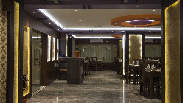 Dining - Hotel Amo Chhu View (Phuntsholing)