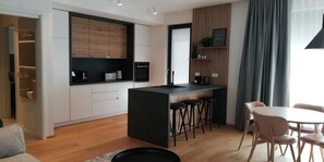 Apartamento, 2 quartos, terraço (S1) | Área de estar | TV de tela plana