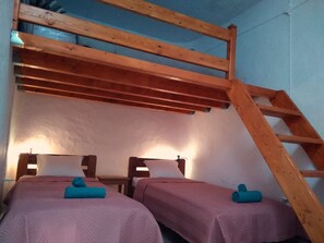 Ferienhaus | 5 Schlafzimmer, Bügeleisen/Bügelbrett, kostenloses WLAN, Bettwäsche