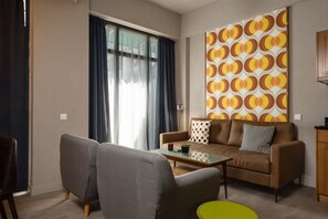 패밀리 로프트 (Gaia) | 거실 | 스마트 TV