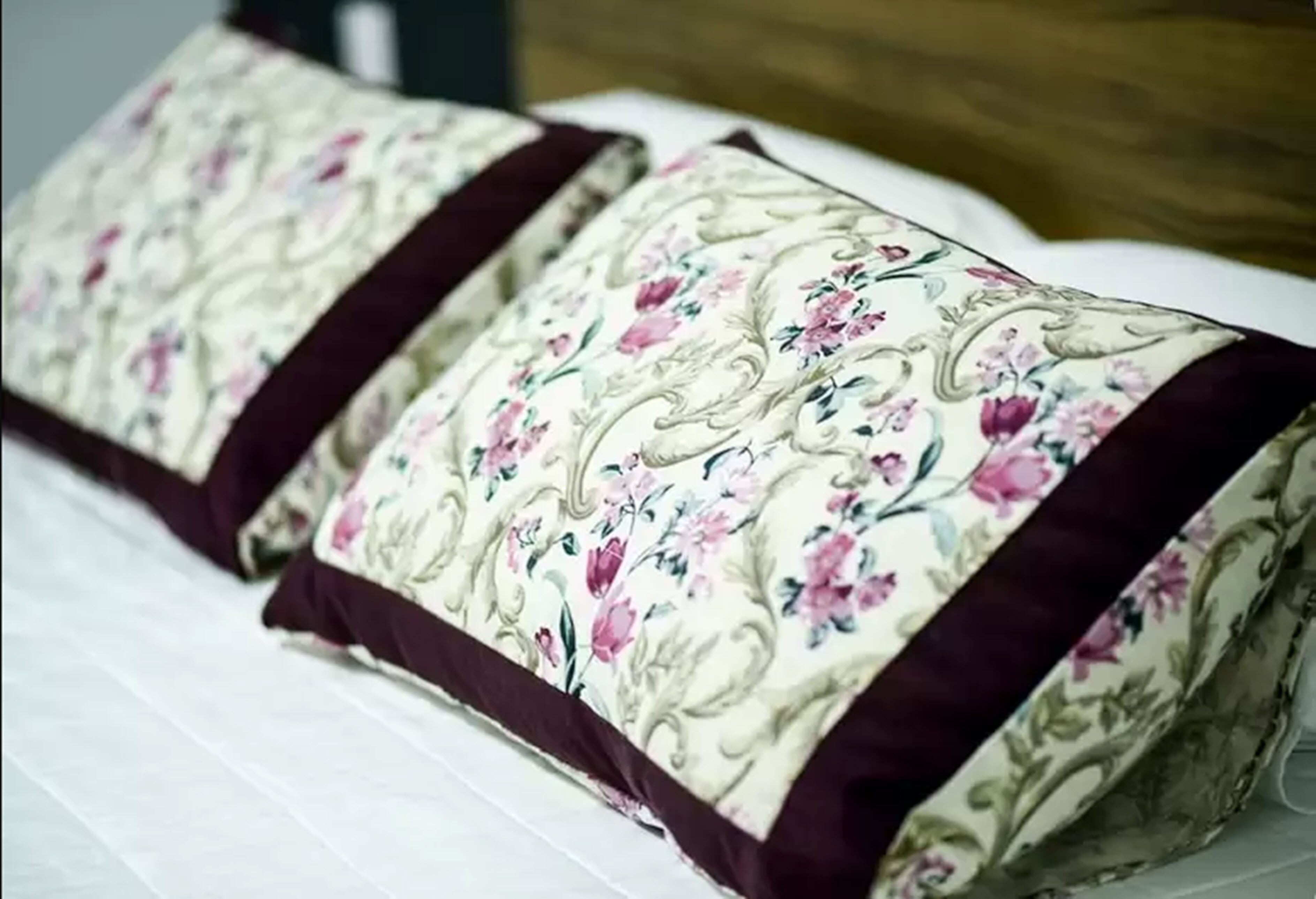 luxury double room | 1 bedroom, minibar, in-room safe, desk