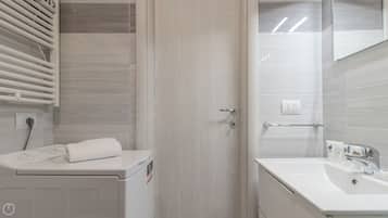 Apartment (0 Bedroom) | Interior