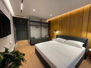 Deluxe Double Room, 1 King Bed, Non Smoking