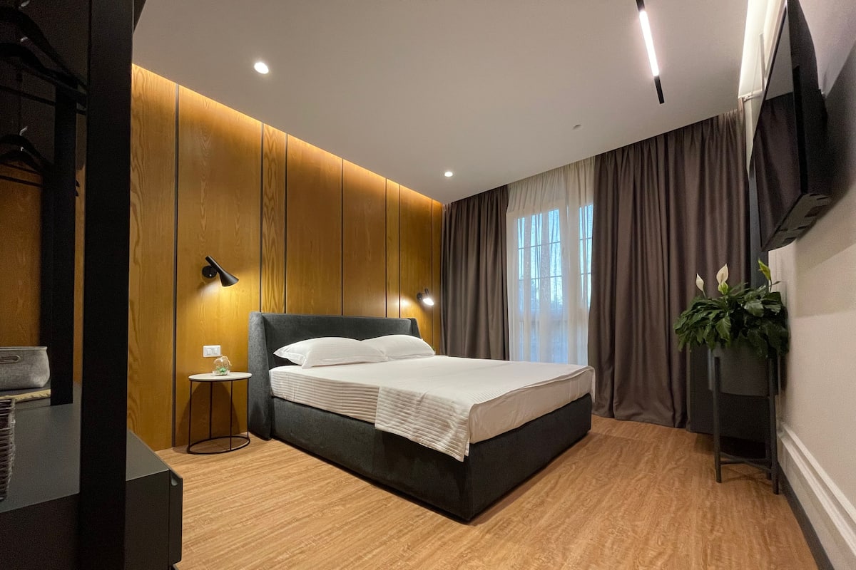 Doppia Deluxe, 1 letto king, non fumatori | Wi-Fi gratuito
