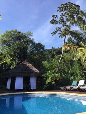 Outdoor pool - Pousada Forte Rocha (Ilhabela)