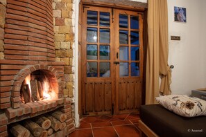 Flat-screen TV - El Cortijo Hotel & Spa Chefchaouen (Derdara)