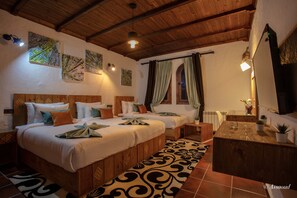 Blackout drapes, bed sheets - El Cortijo Hotel & Spa Chefchaouen (Derdara)