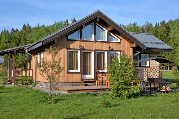 Villa, 2 soverom (A3) | Allergitestet sengetøy, blendingsgardiner og lydisolert