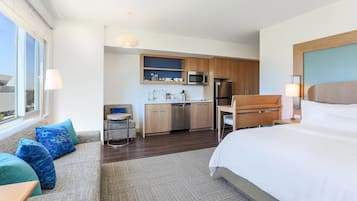 Premium bedding, down duvets, pillow-top beds, desk