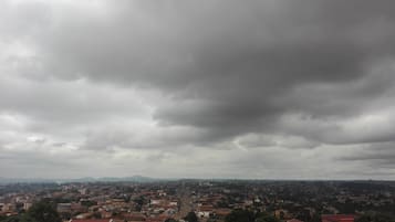 Estúdio luxo, sacada, vista para a cidade | Vista do quarto