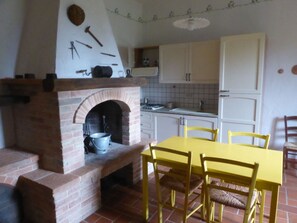 Apartment, Garden View (Sangiovese) | Private kitchenette
