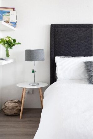 1 bedroom, in-room safe, iron/ironing board, free WiFi