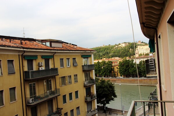 Appartamento, 3 camere da letto | Vista dalla camera