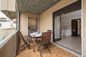 Appartamento, 1 camera da letto | Balcone