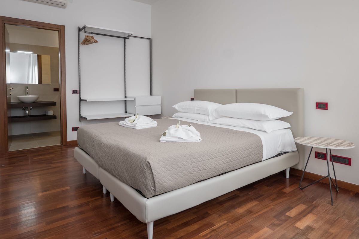 Apartamento, 1 quarto (Alessia dx) | Wi-Fi de cortesia, roupa de cama