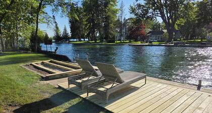 One of a kind location on Mullett Lake & Cheboygan River