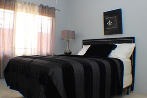 5 bedrooms, in-room safe, iron/ironing board, WiFi