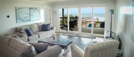 Télévision à écran plat, jouets