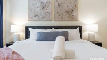 1 habitación, escritorio, tabla de planchar con plancha y wifi gratis