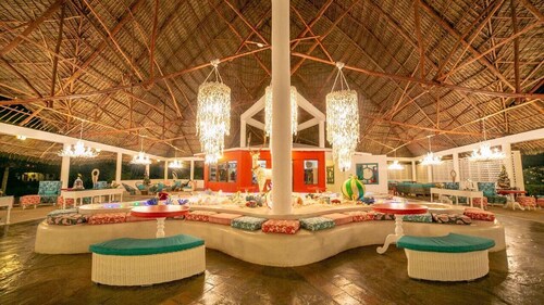 THE ONE ~ WATAMU RESORT