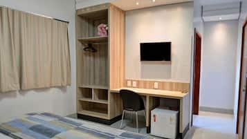 Quarto superluxo | Frigobar, Wi-Fi de cortesia, roupa de cama