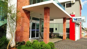 Entrada de la propiedad