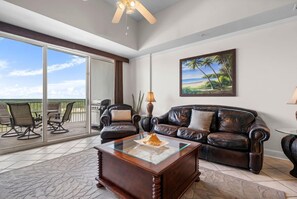 Living area - Wharf 902- Great Views~Great Vibes~Book Now (Orange Beach)