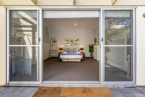 2 chambres, fer et planche à repasser, Wi-Fi gratuit, draps fournis