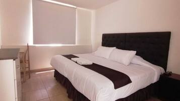 Executive Double Room | Individually decorated, individually furnished, desk, laptop workspace