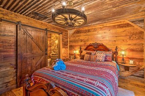 2 bedrooms, iron/ironing board, internet, bed sheets