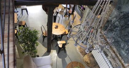 Albergue Atrio - Hostel