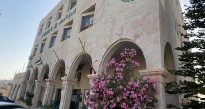 Al-Mujeb