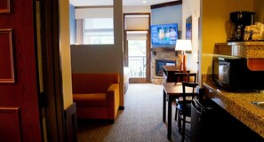 TV - Camelback Resort (Tannersville)