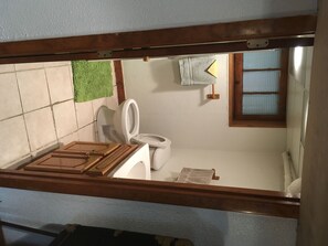 Towels, soap, shampoo