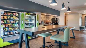 Desayuno para llevar incluido todos los días