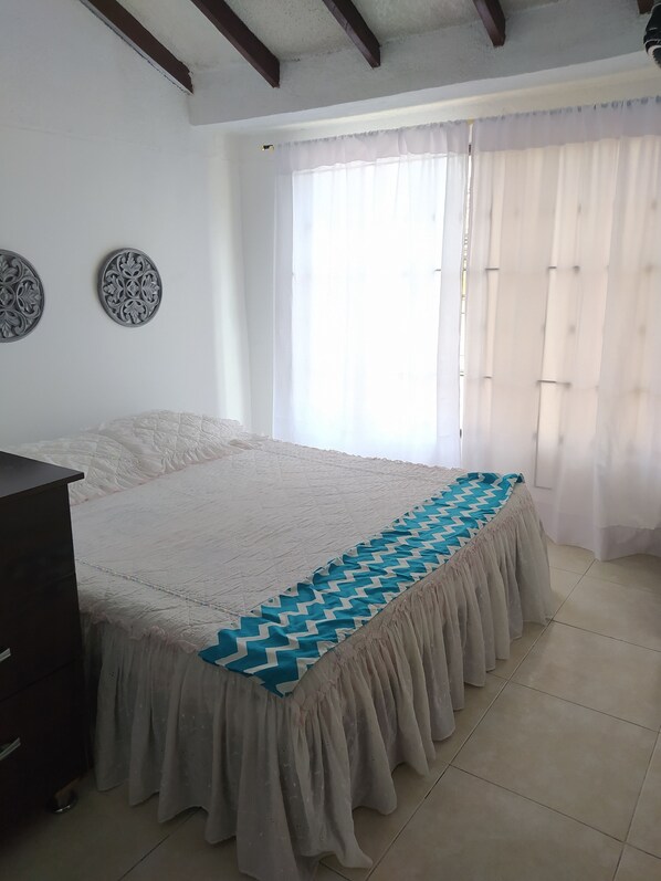 2 bedrooms, Internet
