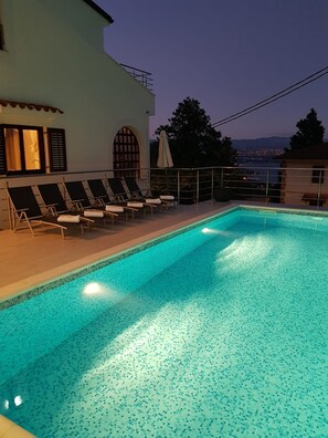 Piscina externa
